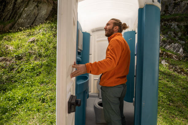 Best Portable toilet rental cost  in Fayetteville, NC